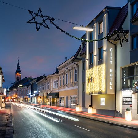 City Hotel Штокерау Екстер'єр фото